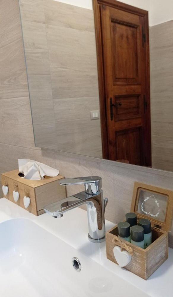 B&B La Locanda Del Sorriso Orte Bagian luar foto